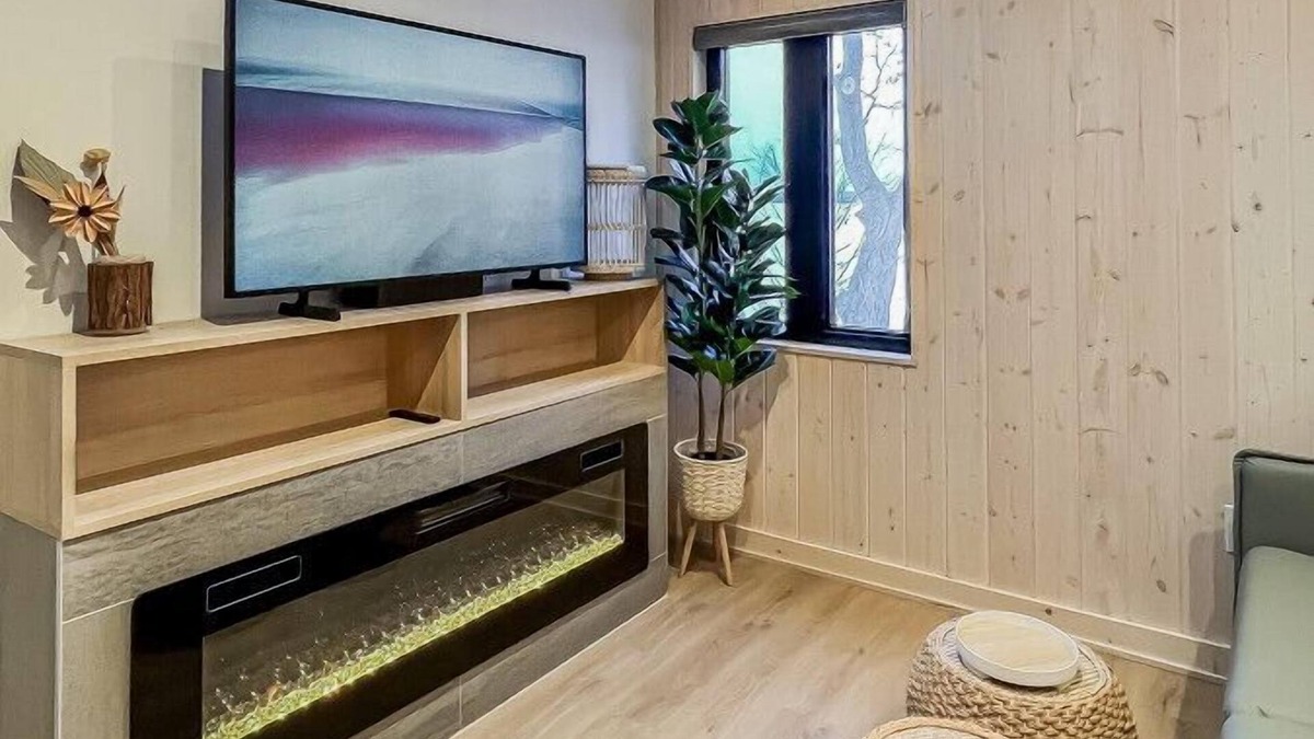 Roseneath Cabin | Oak View Cabin Nordic Modern Newly Renovated