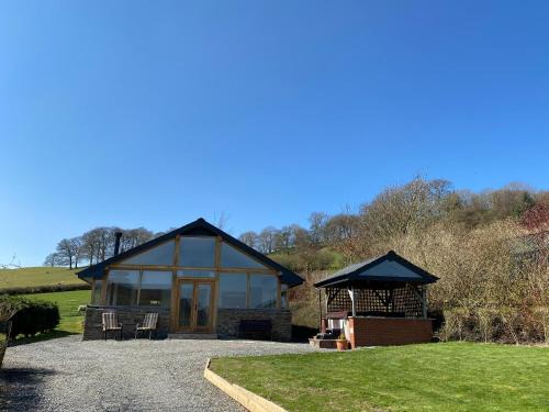 Tirabad House | Oak View Cottage