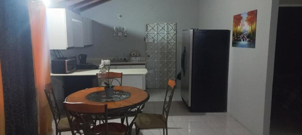 Rhyne Park Village Villa | Oak Villa Montego Bay 2