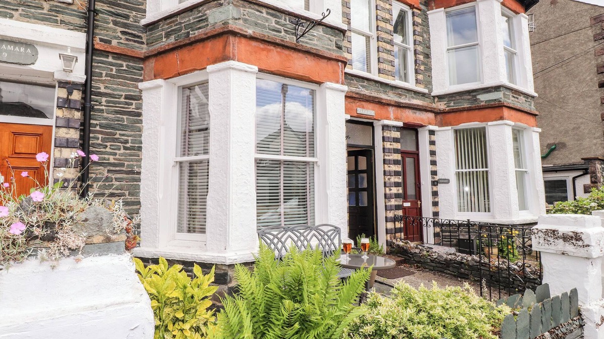 Keswick Cottage | OAKHURST, pet friendly, character holiday cottage in Keswick