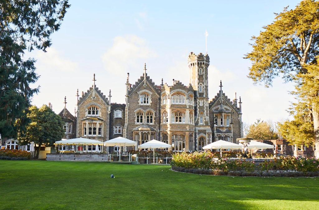 Fifield Hotel | Oakley Court