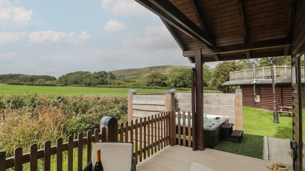 Swanage Cottage | Oaks