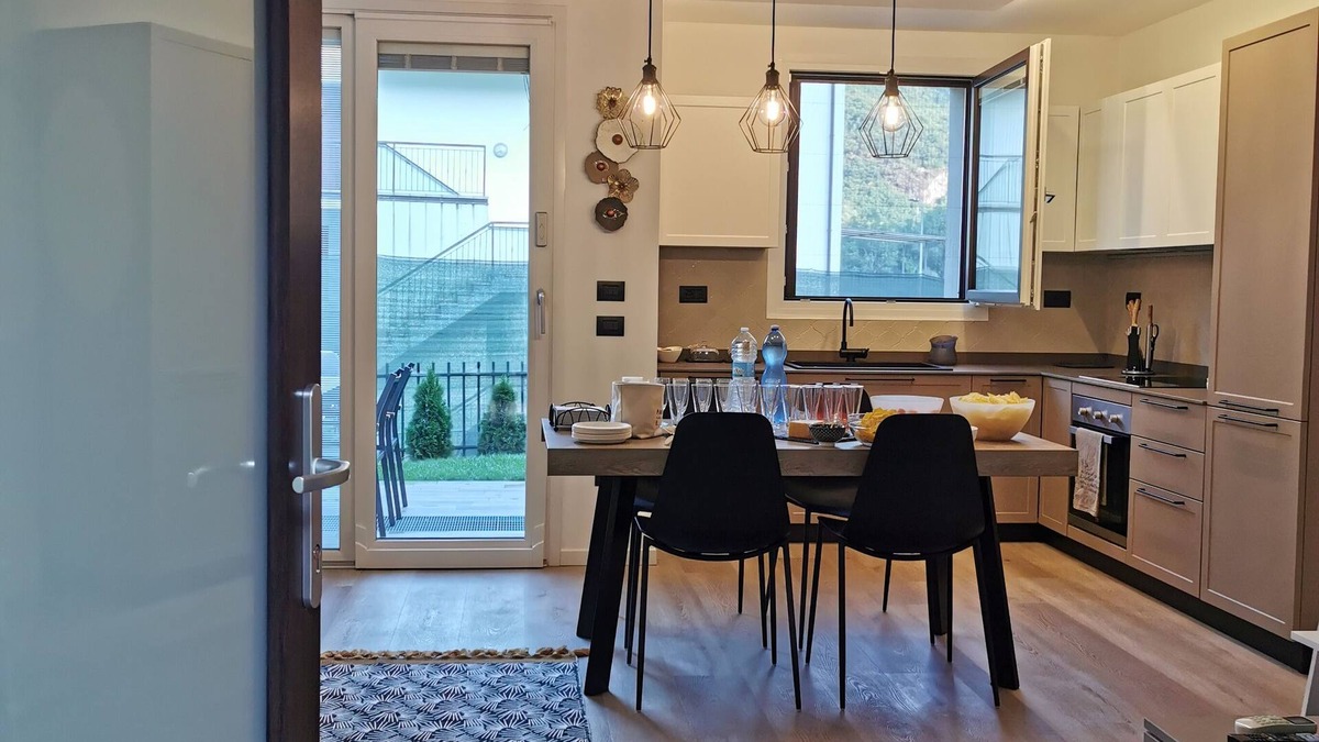 Esine Apartment | Oasi del Botep