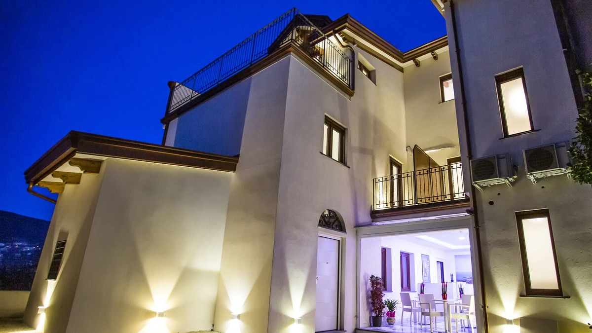 Bomerano House | Oasi Fantasia