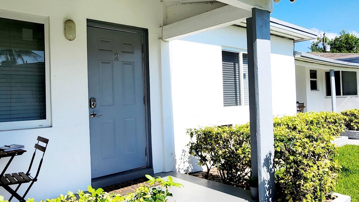 Highland Garden Apartment | Oasis at Hollywood II - Sleep 4 - Unit 2