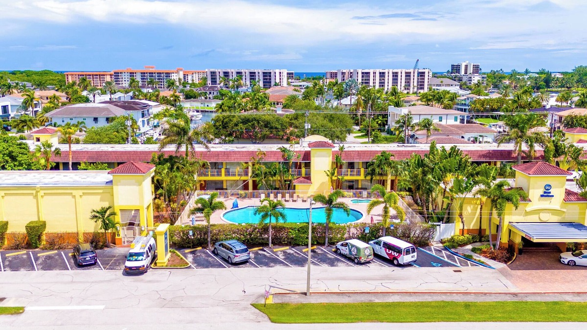 East Boca Raton Hotel | Oasis Boca Raton