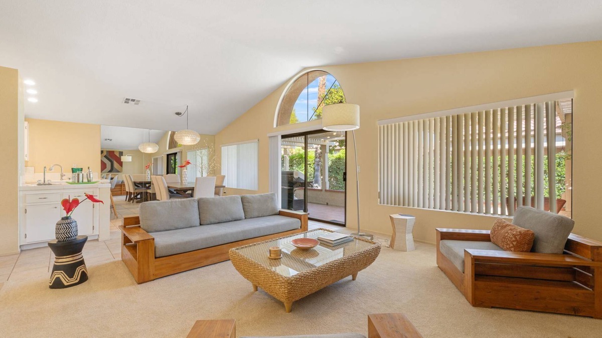 Palm Desert Condo | Oasis CC, 42738 Liolios Dr, Palm Desert