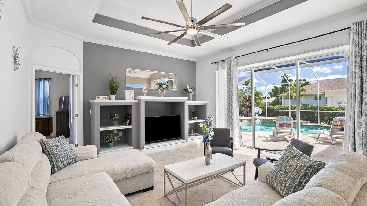 White Marsh House | Oasis Home/Heated Pool/Fenced Big Yard/Pet Friendly