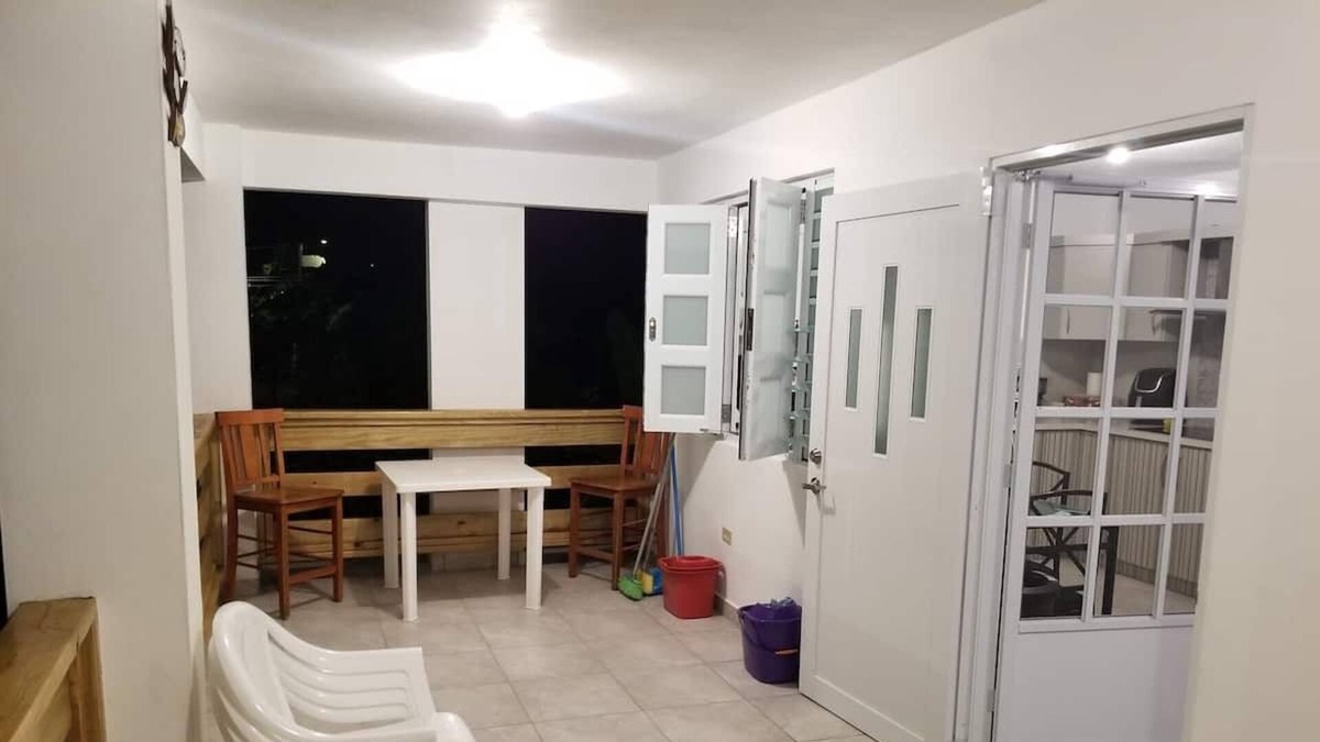 Puerto Nuevo Apartment | Oasis@MarBella is located in Playa de Vega Baja.