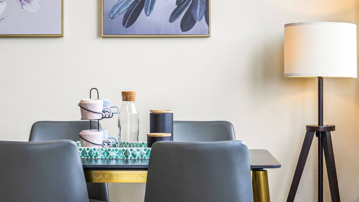 Roseville Apartment | Oasis near Chatswood 2 Bedrooms Condo in Roseville