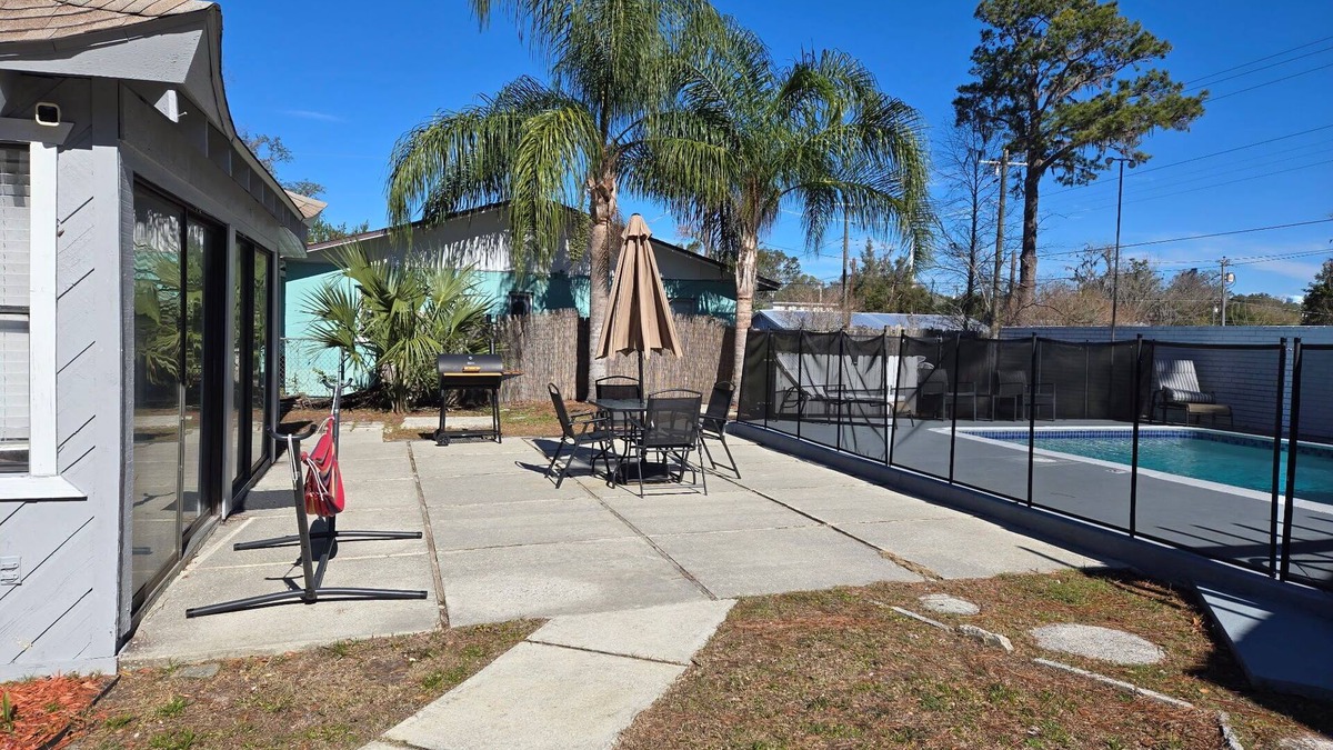 Lake City House | Oasis Paradise Retreat with POOL
