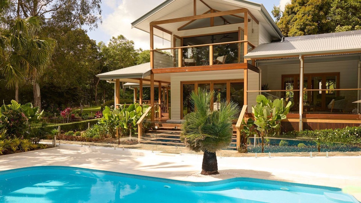 Ewingsdale House | Oasis - Parkway Drive