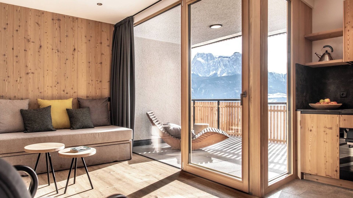 Barbiano Apartment | Oberfallerhof 'Apartment Oi' with Mountain View, Garden & Wi-Fi