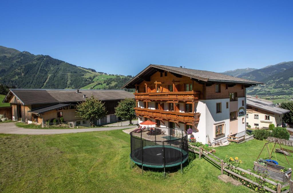 Kaprun House | Oberlehenhof