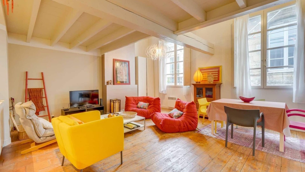 Saint-Michel Apartment | OBSERVANCE - Superb spacious and bright duplex - historic center of Bordeaux