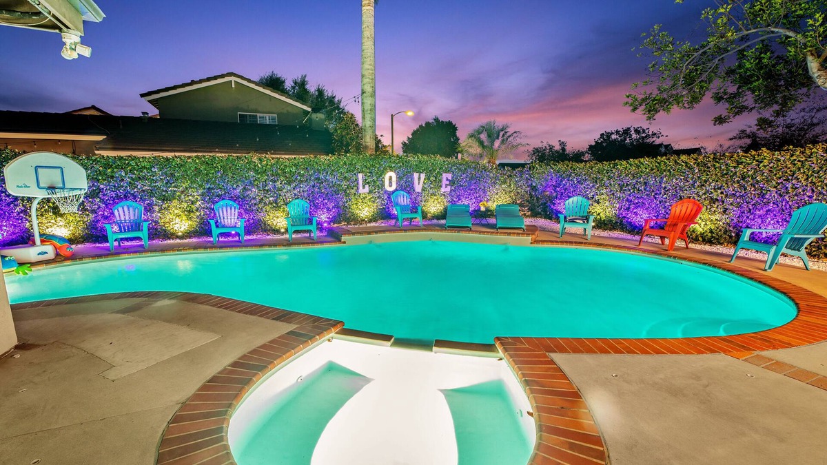 Costa Mesa House | OC Disney/Swimming Pool/Hot tub/Beaches/South Coast