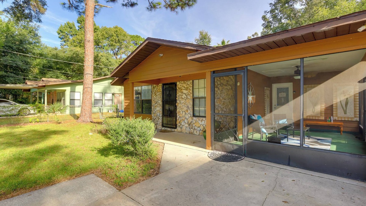 Fellowship House | Ocala Home < 7 Mi to World Equestrian Center!