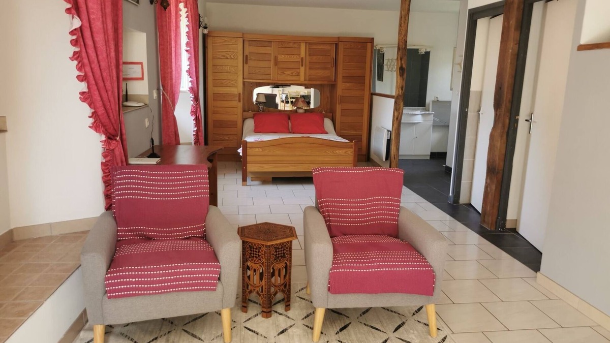 Valderies Cottage | Occitanie, near Albi, in a former agricultural estate, with swimming pool