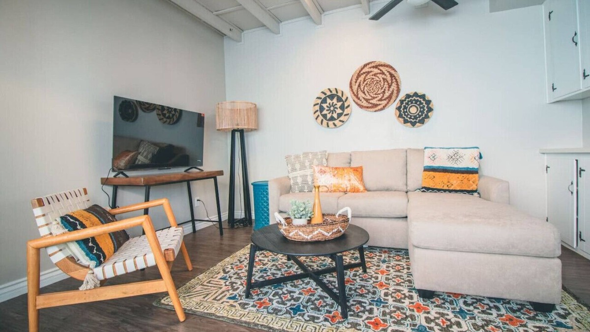 Ocean Beach Condo | Ocean Beach 1br Sunny Getaway