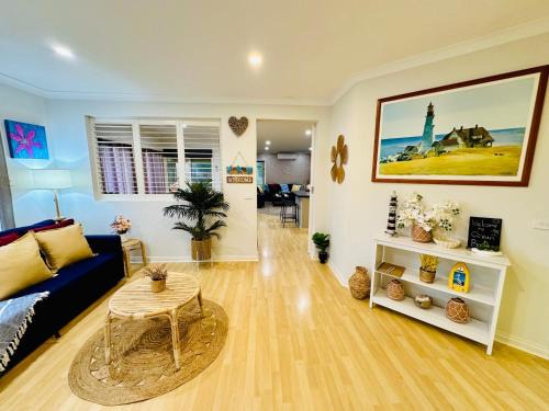 Ocean Grove House | Ocean Breeze Family Getaway - Short drive to Beach, Wineries, Kids Golf & Adventure Park