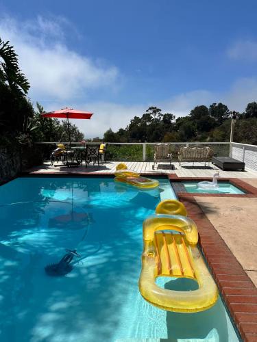 Muirlands West House | Ocean Breeze Haven Sunset & Pool La Jolla