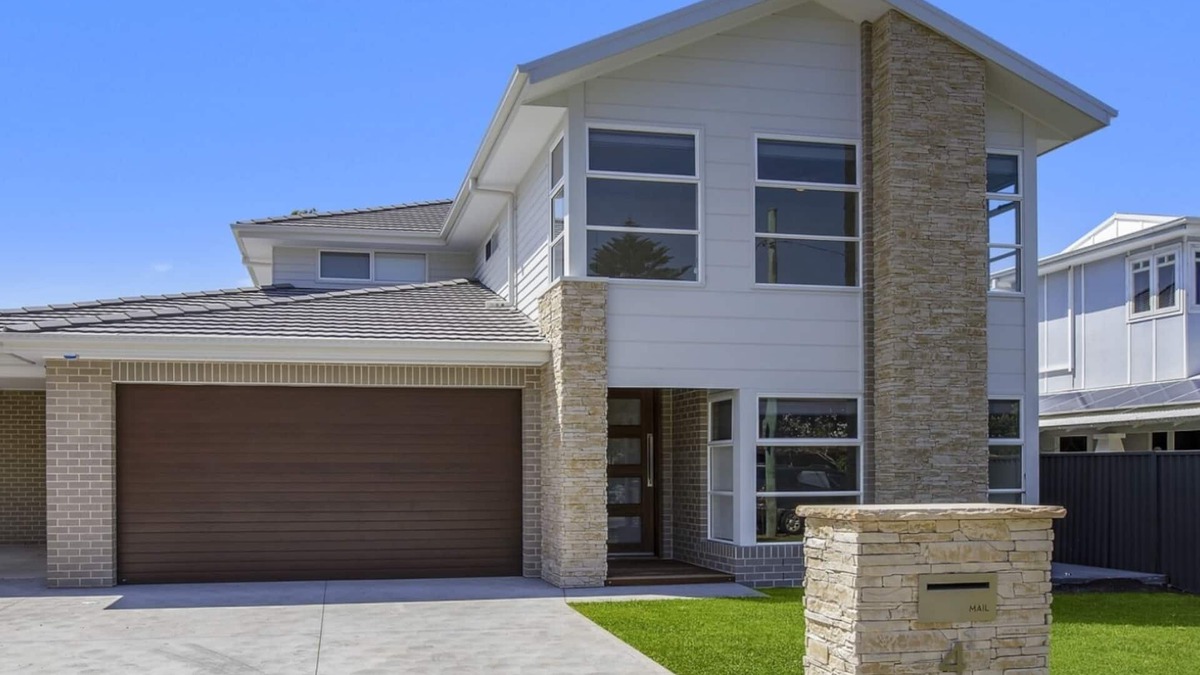 Umina Beach House | OCEAN BREEZE @ UMINA BEACH