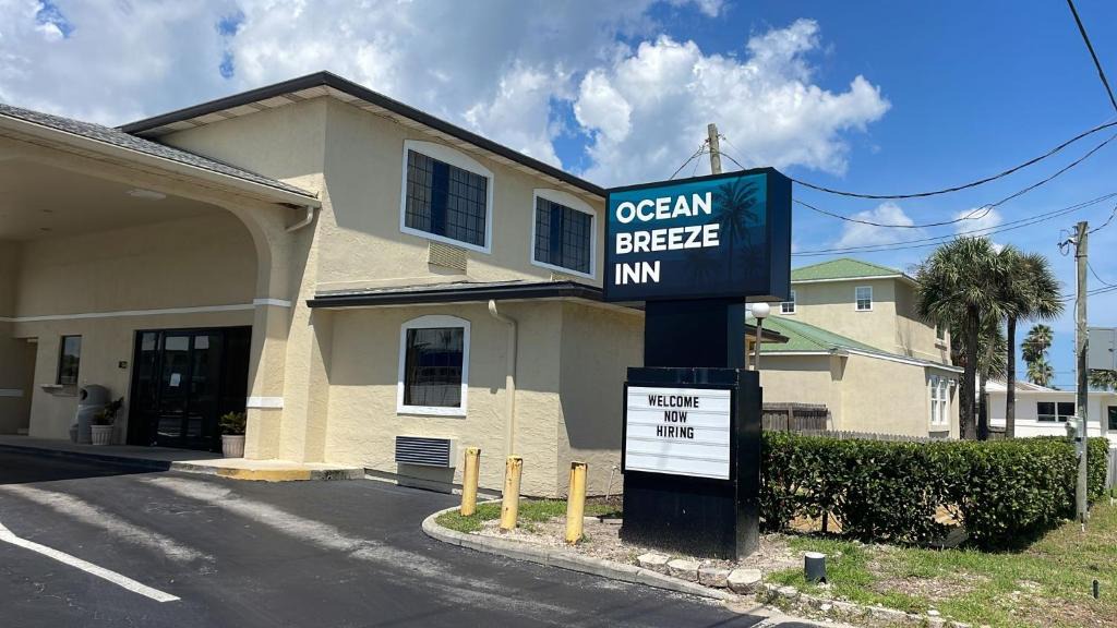 St. Augustine Beach Hotel | Ocean Breeze Inn
