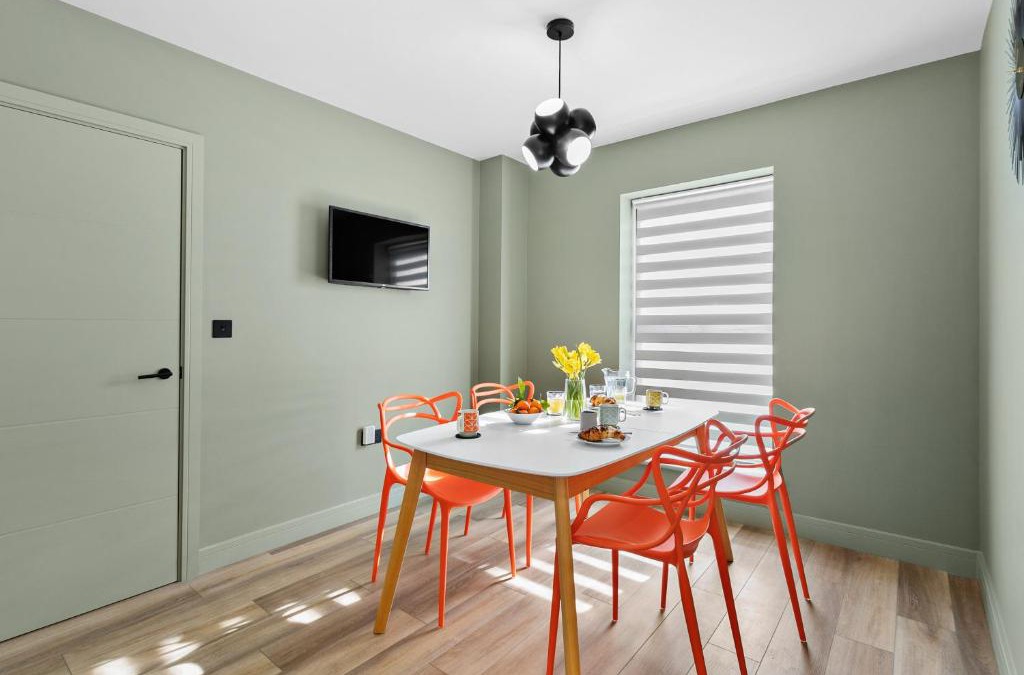 Plymouth House | Ocean City Retreats - Coach House