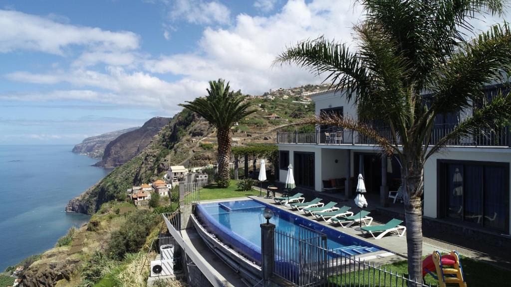 Ponta do Sol Villa | Ocean Cliff