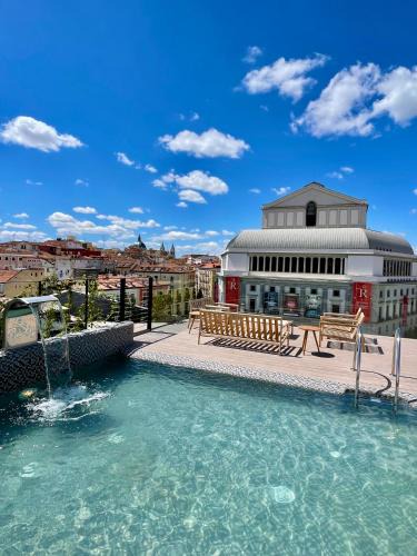 Palacio Hotel | Ocean Drive Madrid