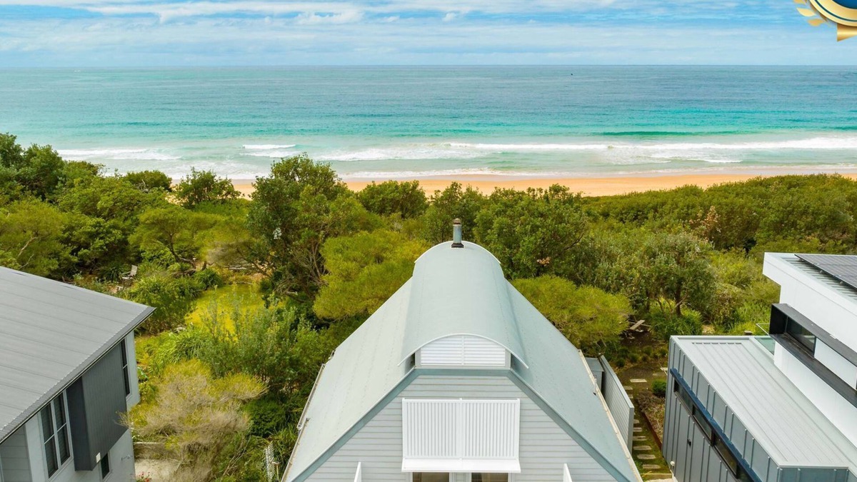Culburra Beach House | Ocean Dunes - Absolute Beachfront with Fireplace