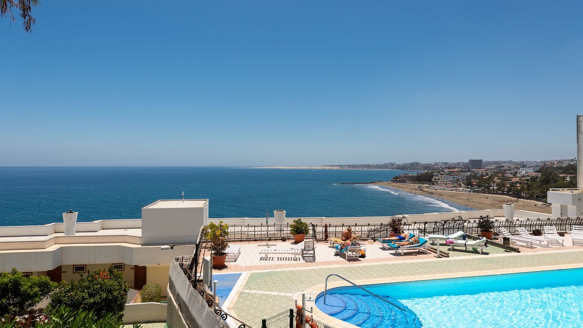 San Agustin Apartment | *OCEANFRONT Studio with ASTONISHING VIEW*