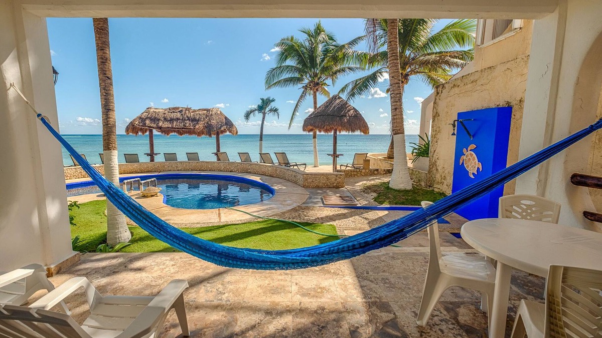 Akumal Condo | OCEAN FRONT! 2 bed/2 bath*GROUND FLOOR* a/c* MAID!