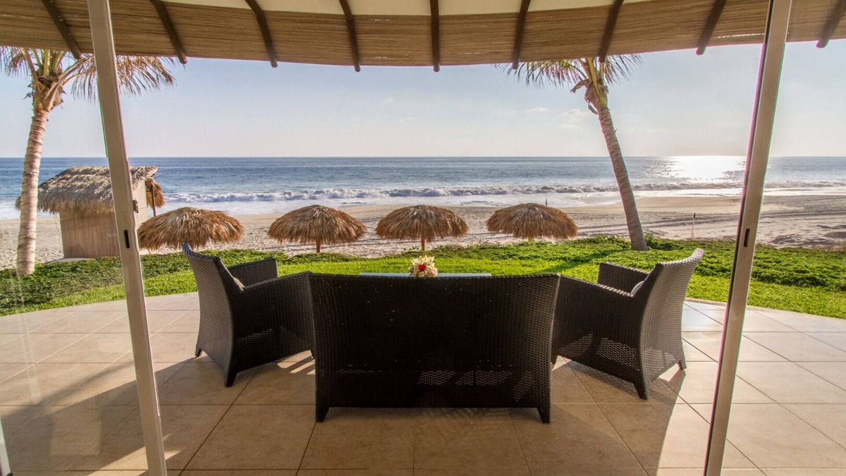 San Pedro Mixtepec Resort | Ocean Front 4 Bedroom Residence with Resort Amenities Overlooking the Pacific!