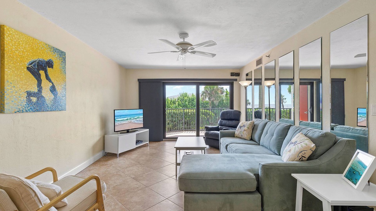 New Smyrna Beach Condo | 🌊Ocean Front Complex | Ocean Views | Ground Floor Condo | Las Brisas 502🌊
