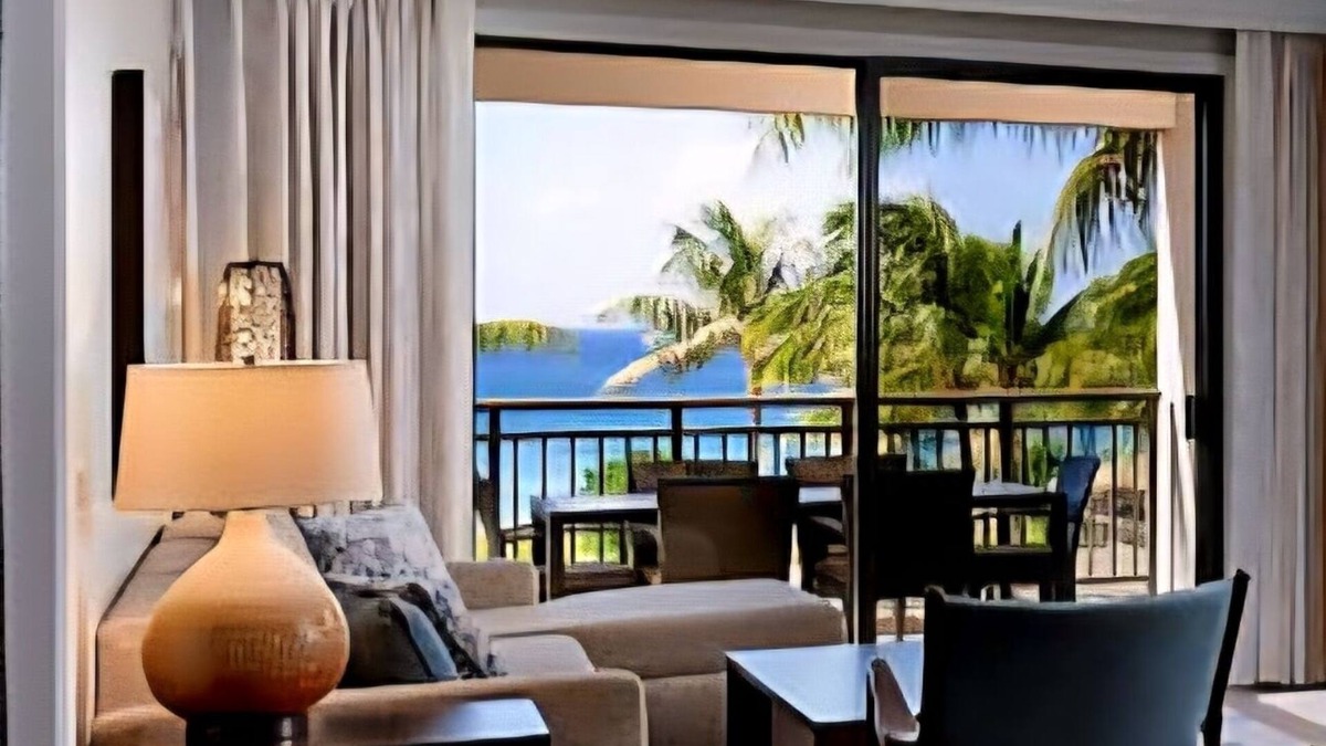 Kaanapali Apartment | Ocean front spacious 3-bedroom villa at the Westin Nanea.