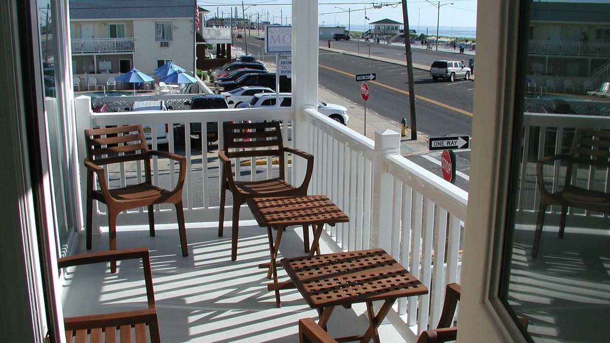 Ortley Beach House | Ocean Front Townhouse Seaside Park, NJ