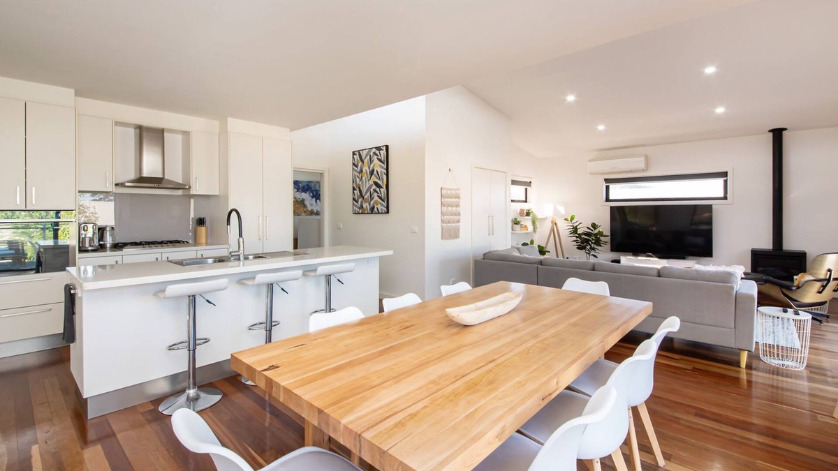 Ocean Grove House | Ocean Grove Sunsets on Driftwood