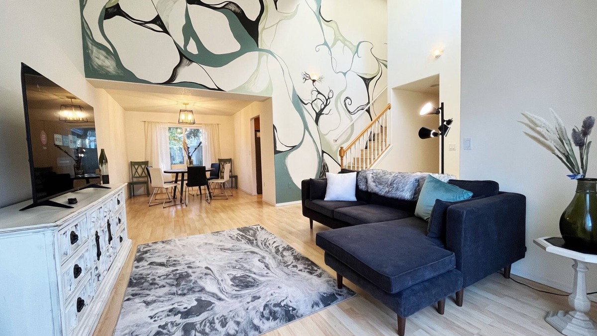 Metzger House | Ocean Inspired Artists Cove 4B in SW Portland