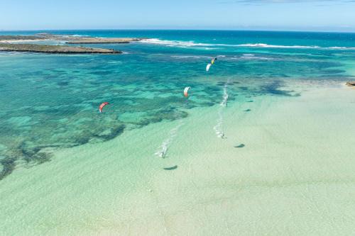 Antsiranana Hotel | Ocean Lodge Kite & Windsurf