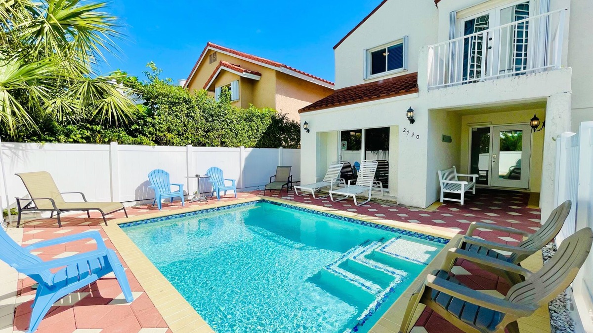 Lauderdale Beach House | Ocean Oasis-Steps away from the Beach, Pool, Downtown