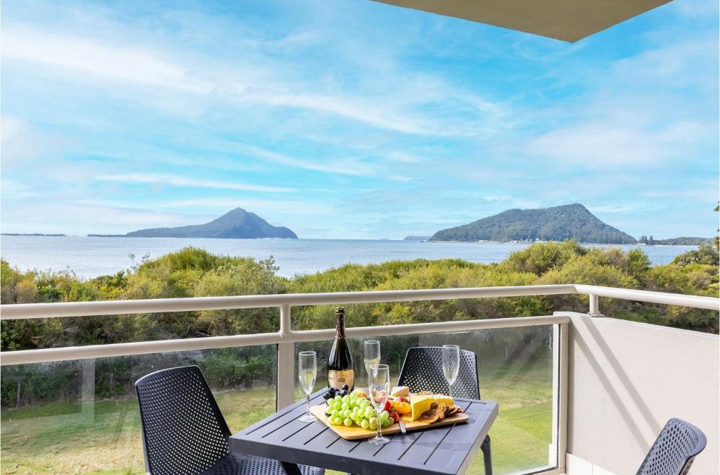 Nelson Bay Apartment | Ocean Shores, 7 27 Weatherly Cl - waterfront with fabulous views and WiFi