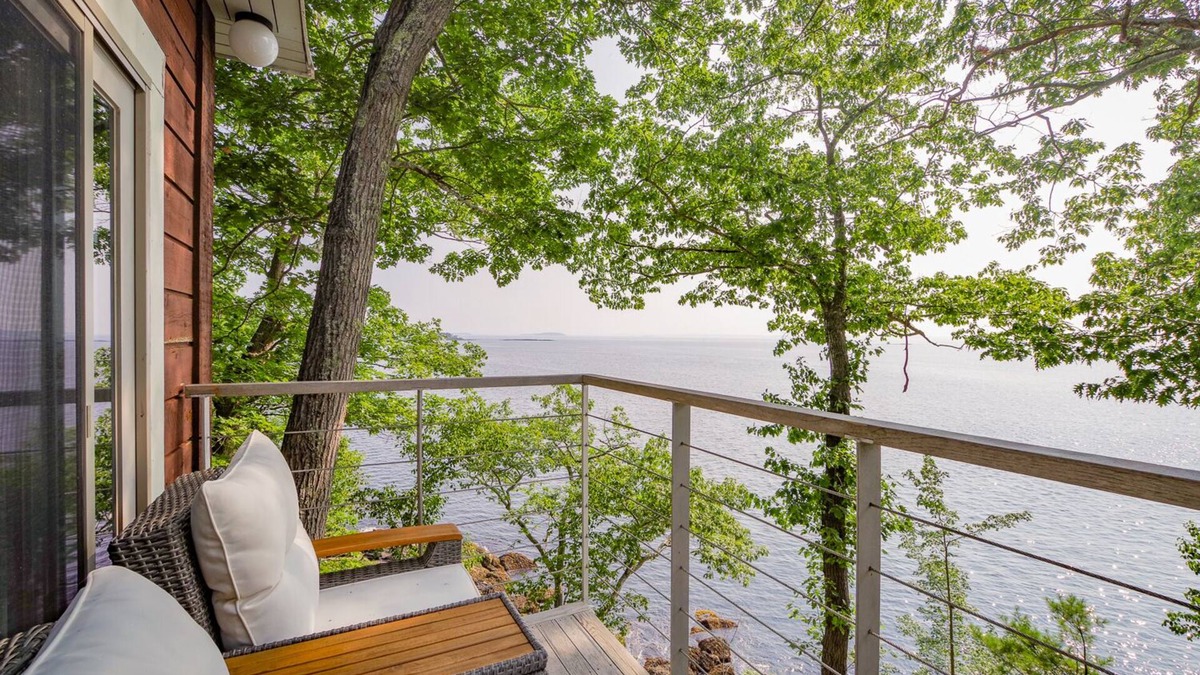 Rockport House | Ocean Side Deck House