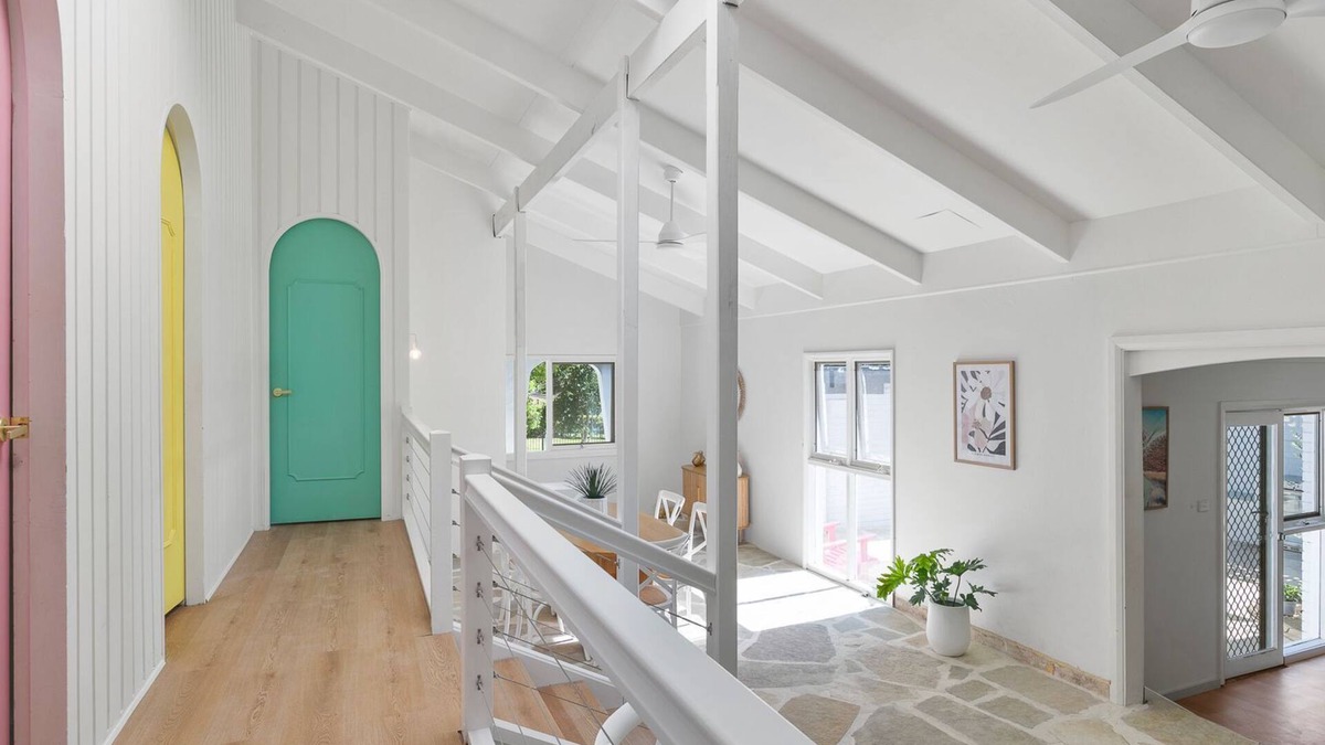 Mollymook House | "Ocean Springs" a stunning home in the idyllic coastal town of Mollymook.