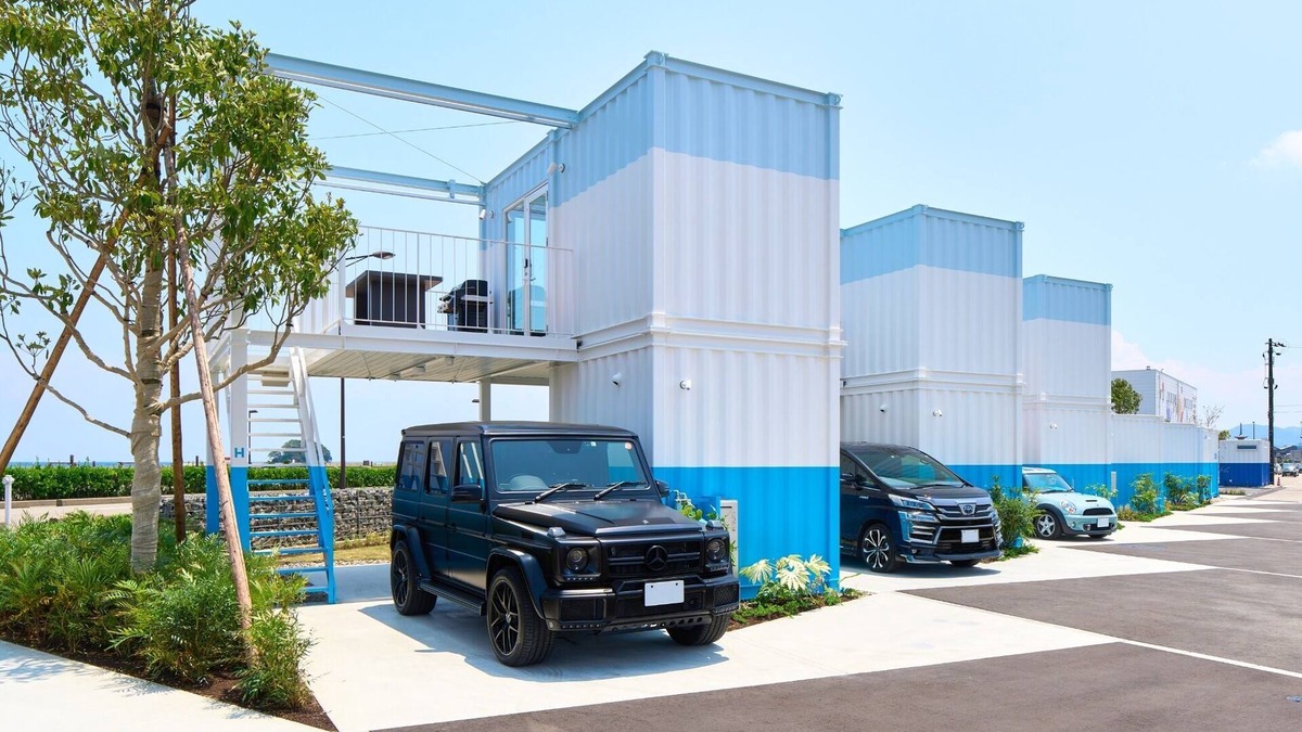 Himi Cabin | ocean standard/Himi Toyama