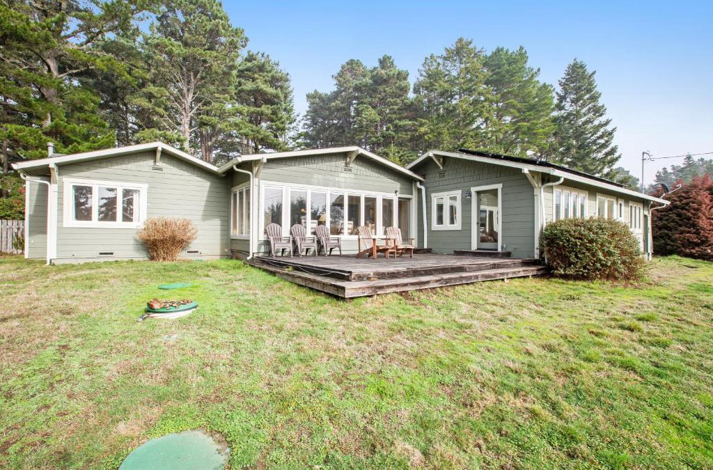 Mendocino House | Ocean Trails