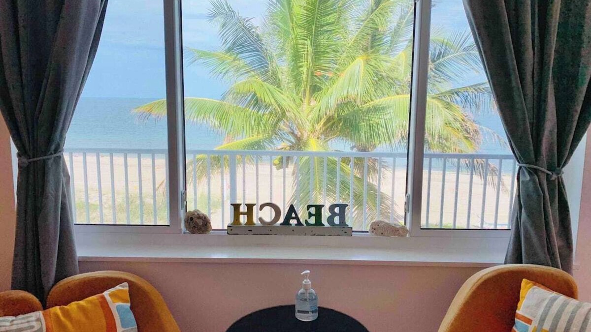 Lauderdale-by-the-Sea Apartment | Ocean View Paradise Beach Front