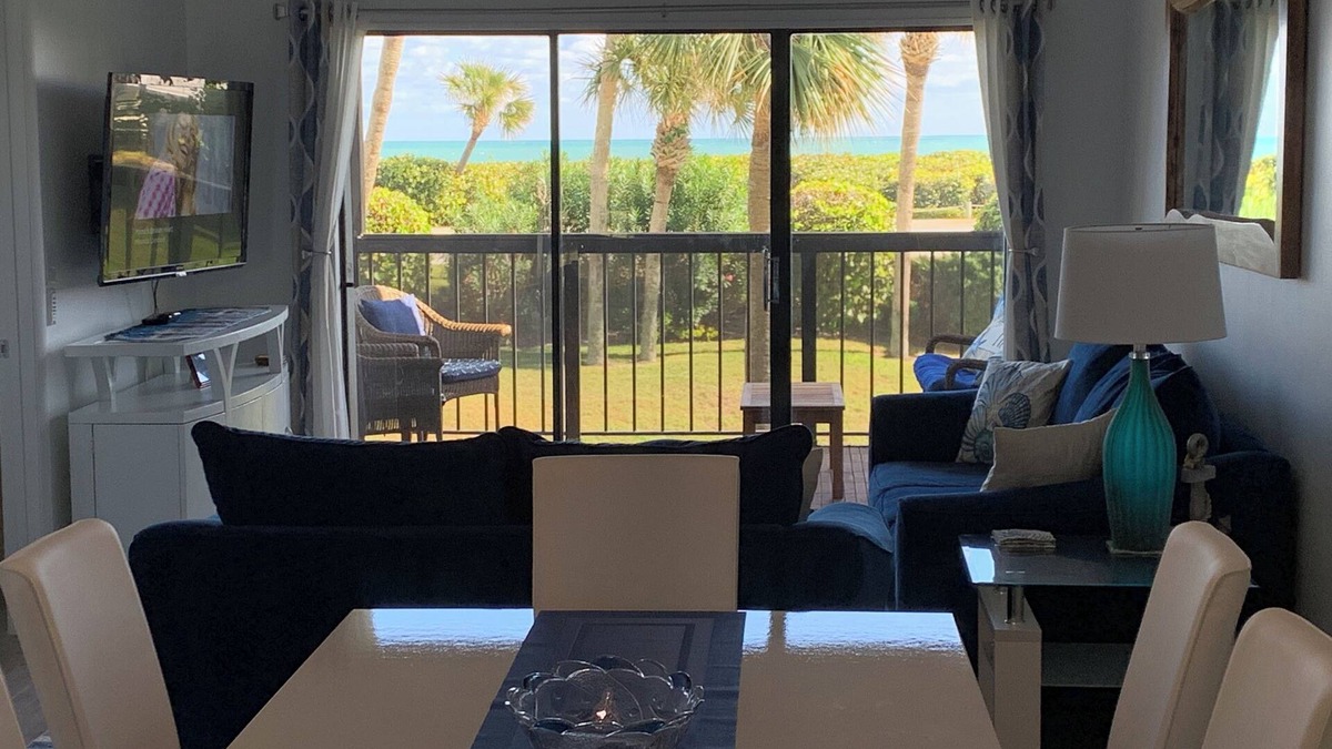 Fort Pierce Shores Condo | Ocean view 2-bedroom, 2 bath condo with boat slip at Ocean Harbour North