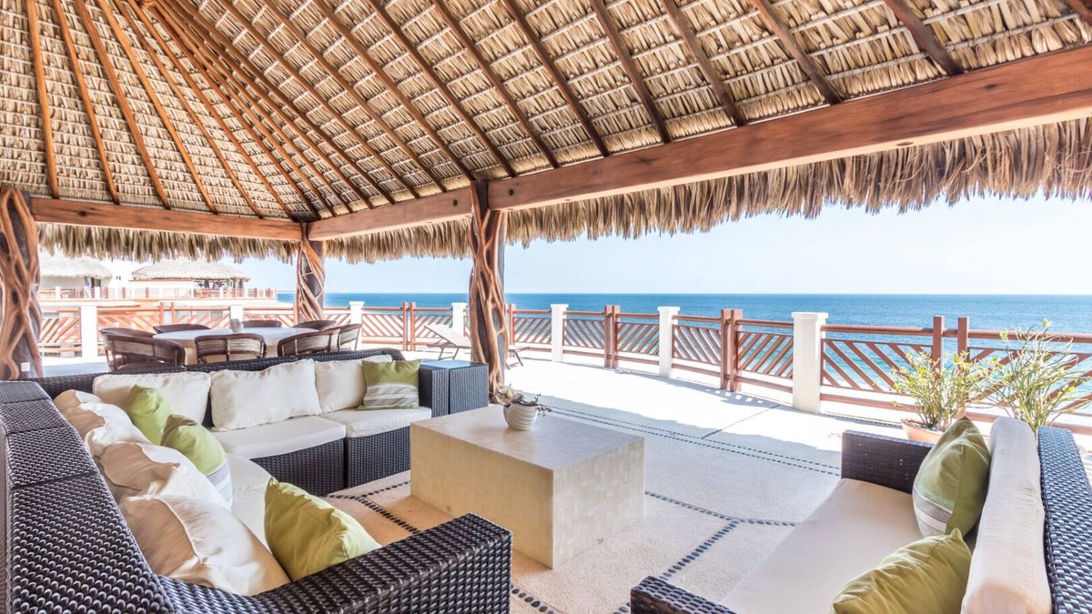 San Pedro Mixtepec Resort | Ocean View 3 Bedroom Penthouse with Resort Amenities Overlooking the Pacific!