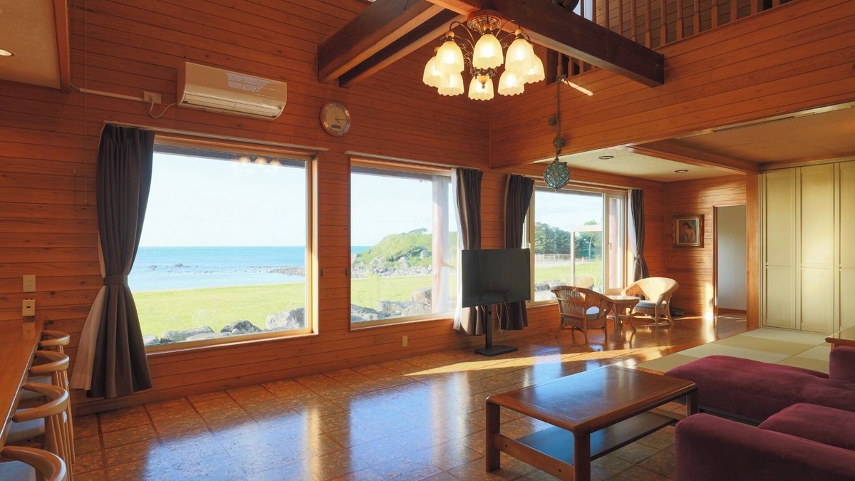 Kisakatamachi House | Ocean view Akitas sunset and ocean view Villa St /Nikaho Akita